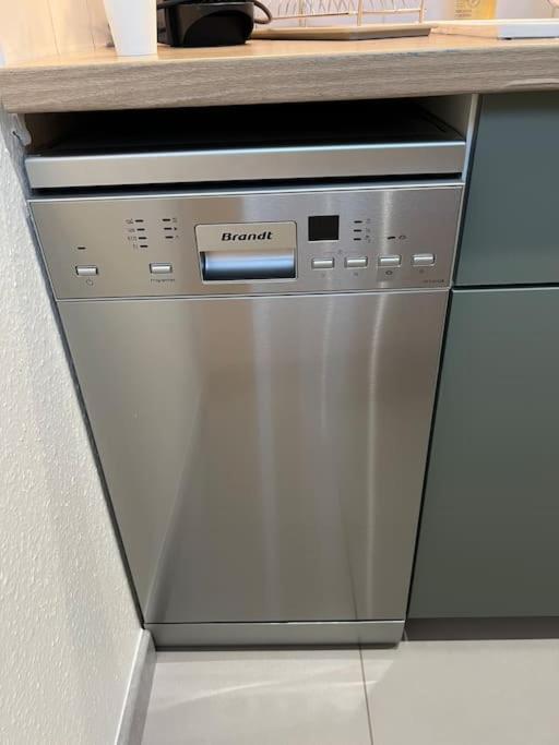 Adorable Appartement Strasbourg Neudorf Parking Sous Sol Esterno foto